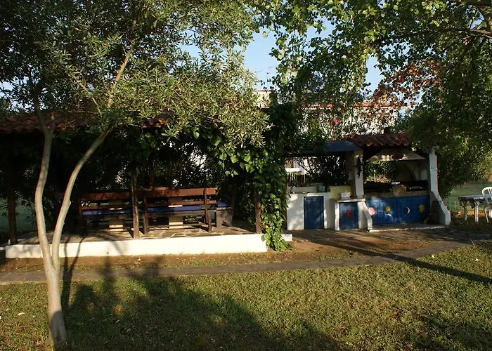 Iris Hotel